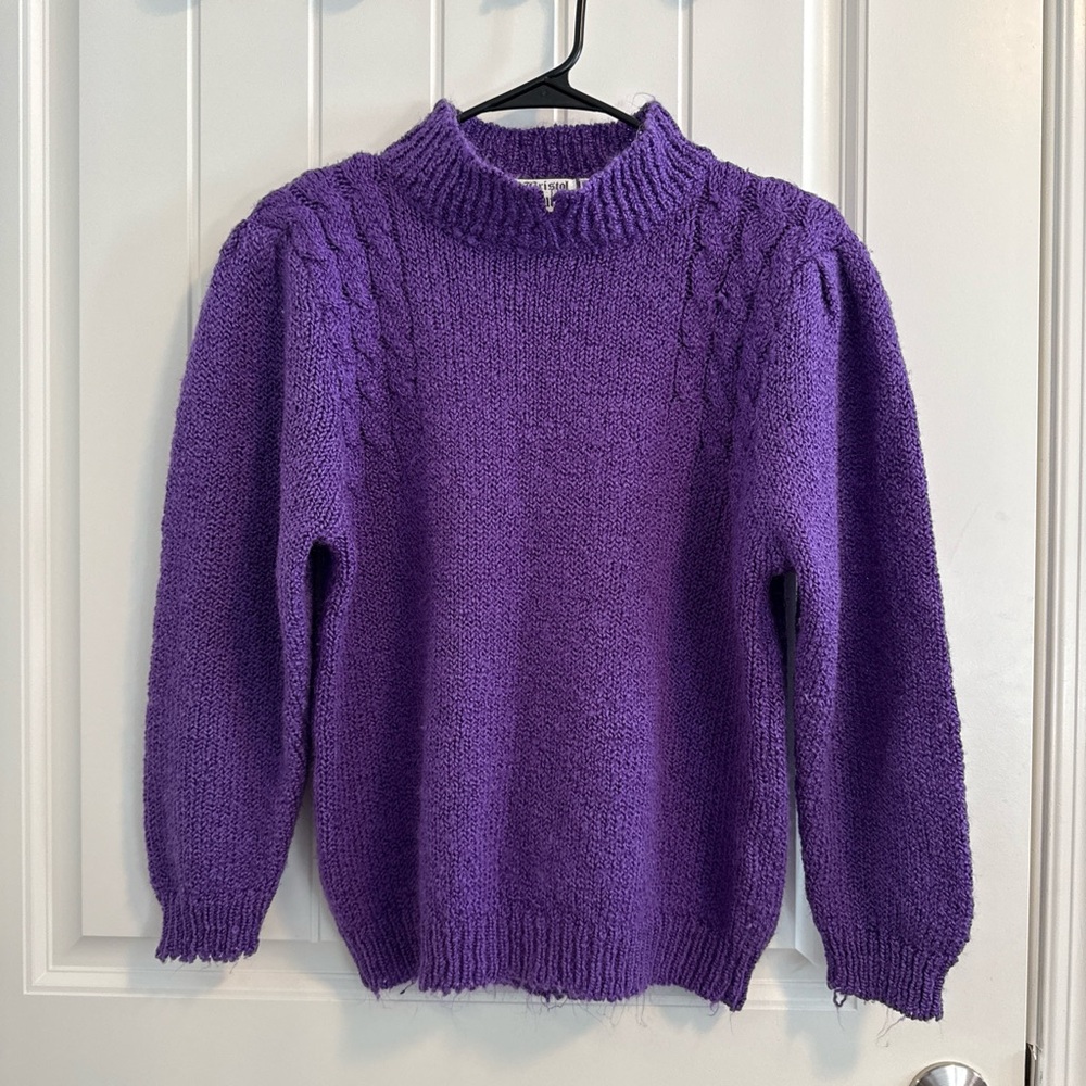 Vintage Bristol Court Women’s Cable Knit Purple Sweater
